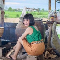 ตำข้าวปุ้น at ซอยมหาดไทย