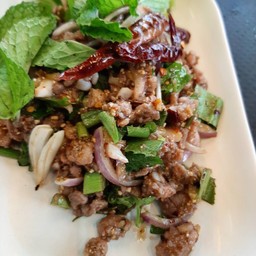 ก้อยหมูสุก