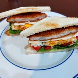 8 ตำลึง/ 8 Tael  Halel. Food