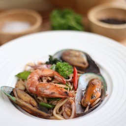 สปาเกตตีขี้เมาทะเล