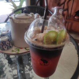 อเมริกาโน่น้ำผึ้ง