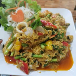 ทะเลผัดผงกะหรี่