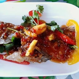 ฉันท์ฉิ่งซีฟู้ด