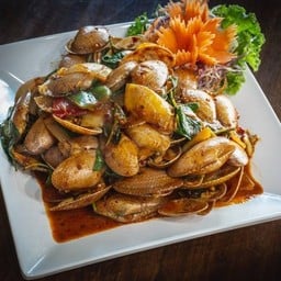 หอยลายผัดพริกเผา