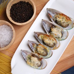 หอยแมลงภู่นิวชีแลนด์อบชีส