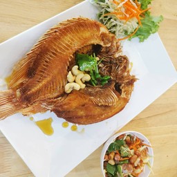 ปลาทับทิมทอดน้ำปลา