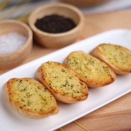 ขนมปังกระเทียม