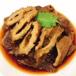 ไส้หมูพะโล้