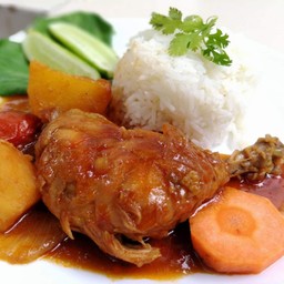 ข้าวสตูว์ไก่ Pastel