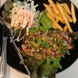 ข้าวยำไก่