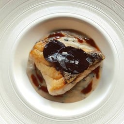 Wild catch seabass with topinam ur crram and black truffle