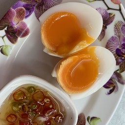 ไข่เป็ดยางมะตูม