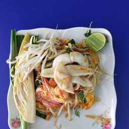 ผัดไทพุงกาง นวมินทร์  135