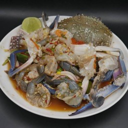 ยำปูม้า กุ้งดอง