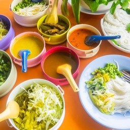 ขนมจีน 4น้ำยา ชุดใหญ่