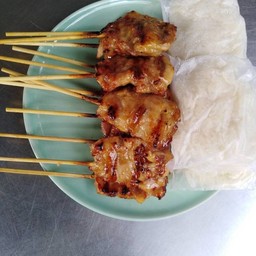 น้านูหมูปิ้ง