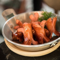 ไส้กรอกทอด