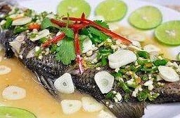 ปลากะพงนึ่งมะนาว