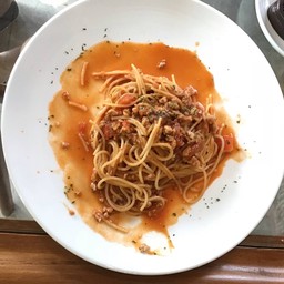 สปาเก็ตตี้ซอสมะเขือเทศ กุ้งสับ