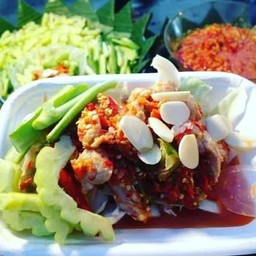 ยำแซ่บสะดุ้ง อาหารจานเดียว