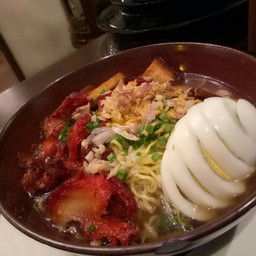 บะหมี่อริยาศรม