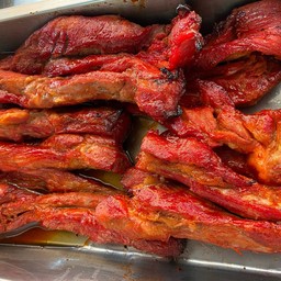 หมูแดงครึ่งกิโล
