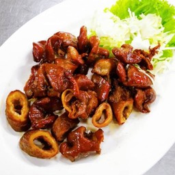 ไส้หมูพะโล้ทอด