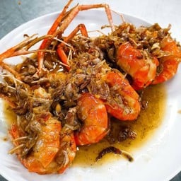 กุ้งแม่น้ำทอดกระเทียม