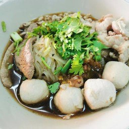 ก๋วยเตี๋ยวหมู