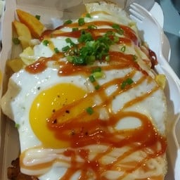 Lava Cheese Fries