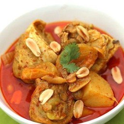 Massaman Curry (แกงมัสหมั่น)