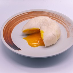 ซาลาเปาครีมไข่เค็มลาวา