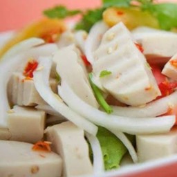 ยำหมูยอ