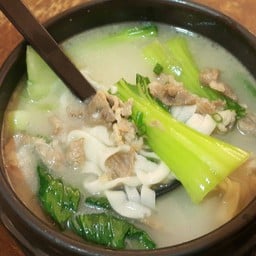 บะหมี่เนื้อแพะ จานใหญ่