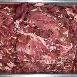 หมูสันคอหมักพริกไทยดำ