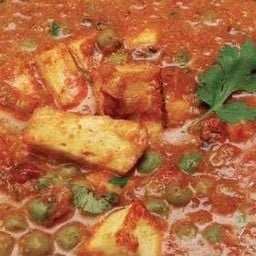 Muttar Paneer