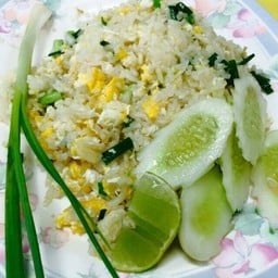 ข้าวผัดปู
