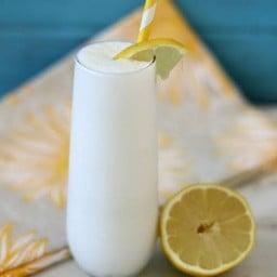 Lemon Shake (น้ำมะนาวปั่น)