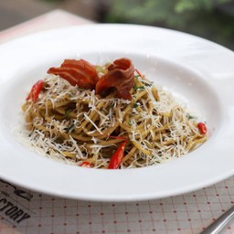 สปาเก็ตตี้ใบชา