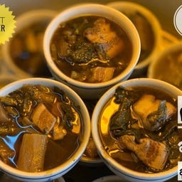 ร้านข้าวแกงในสวน(เจ้าเก่ากว่า 10 ปี)