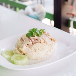 ข้าวมันไก่ต้นโพธิ์ไหหลำ  ปากเกล็ด