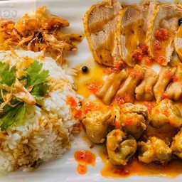 นายออยเป็ดพะโล้ข้าวหน้าเป็ด