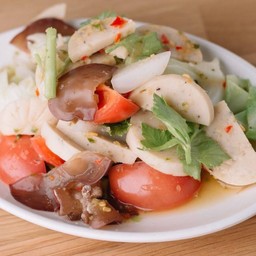 ยำหมูยอ