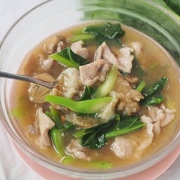ราดหน้าหมูหมัก