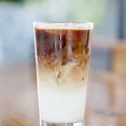 ลาเต้เย็น