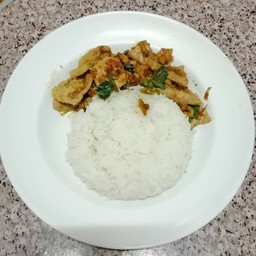 เต็มอิ่มกระเพราห่อ