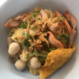 ก๋วยเตี๋ยวซอย 8