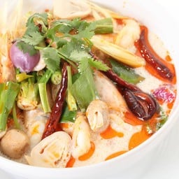 ต้มยำกุ้งแชบ๊วย