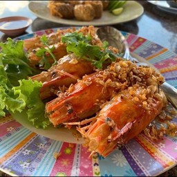 กุ้งใหญ่ทอดกระเทียม(ครึ่งโล)