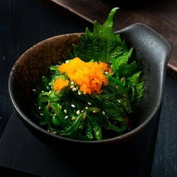 ยำสาหร่ายญี่ปุ่น